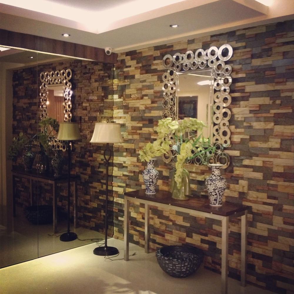 Ramayana Hotel Макасар Екстер'єр фото