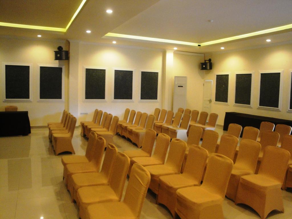 Ramayana Hotel Макасар Екстер'єр фото